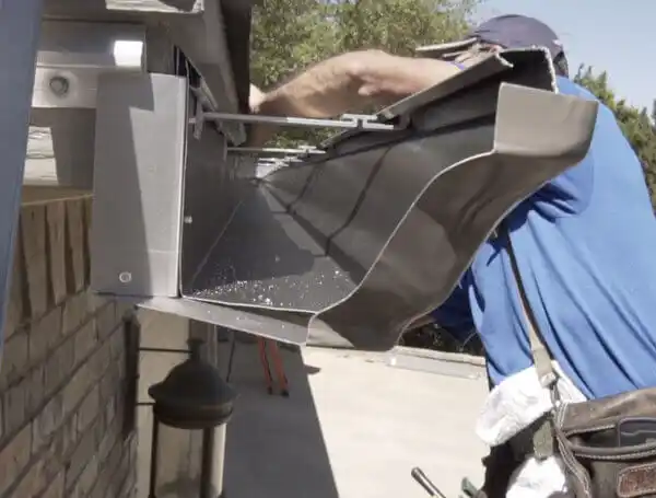 gutter services Fountain City